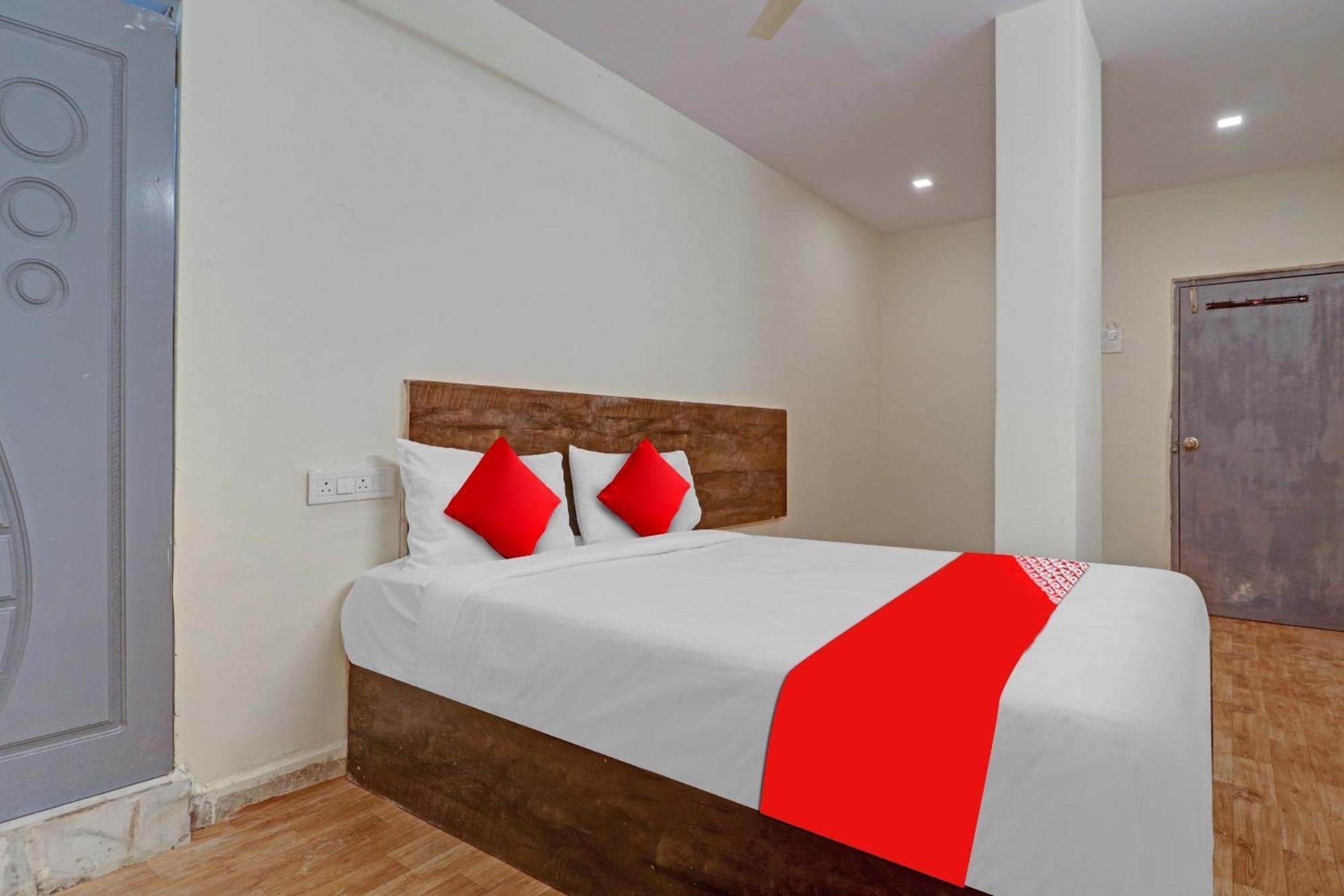 Hotel O R Square Bn Reddy Sururnagar Exterior photo