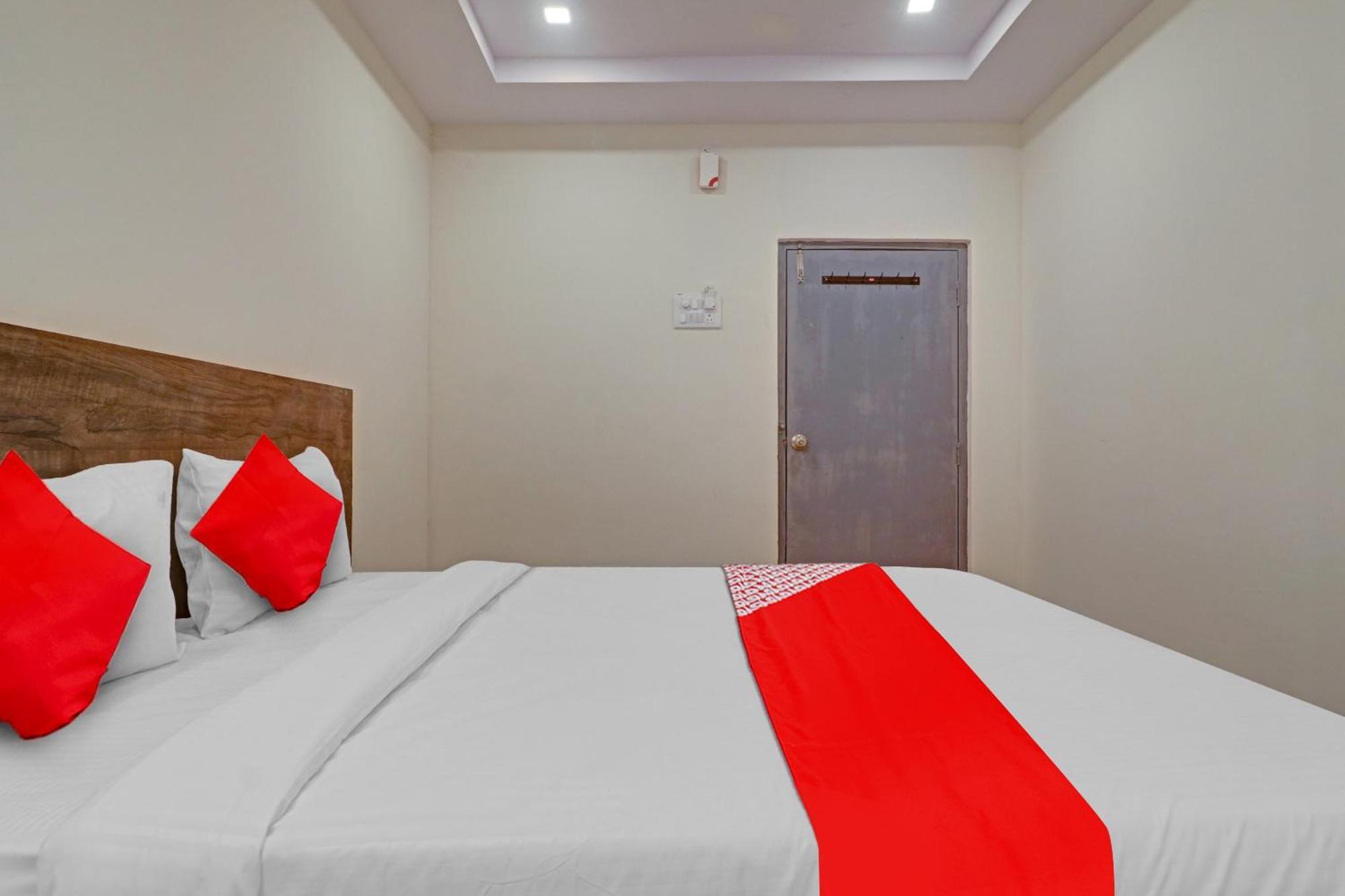 Hotel O R Square Bn Reddy Sururnagar Exterior photo