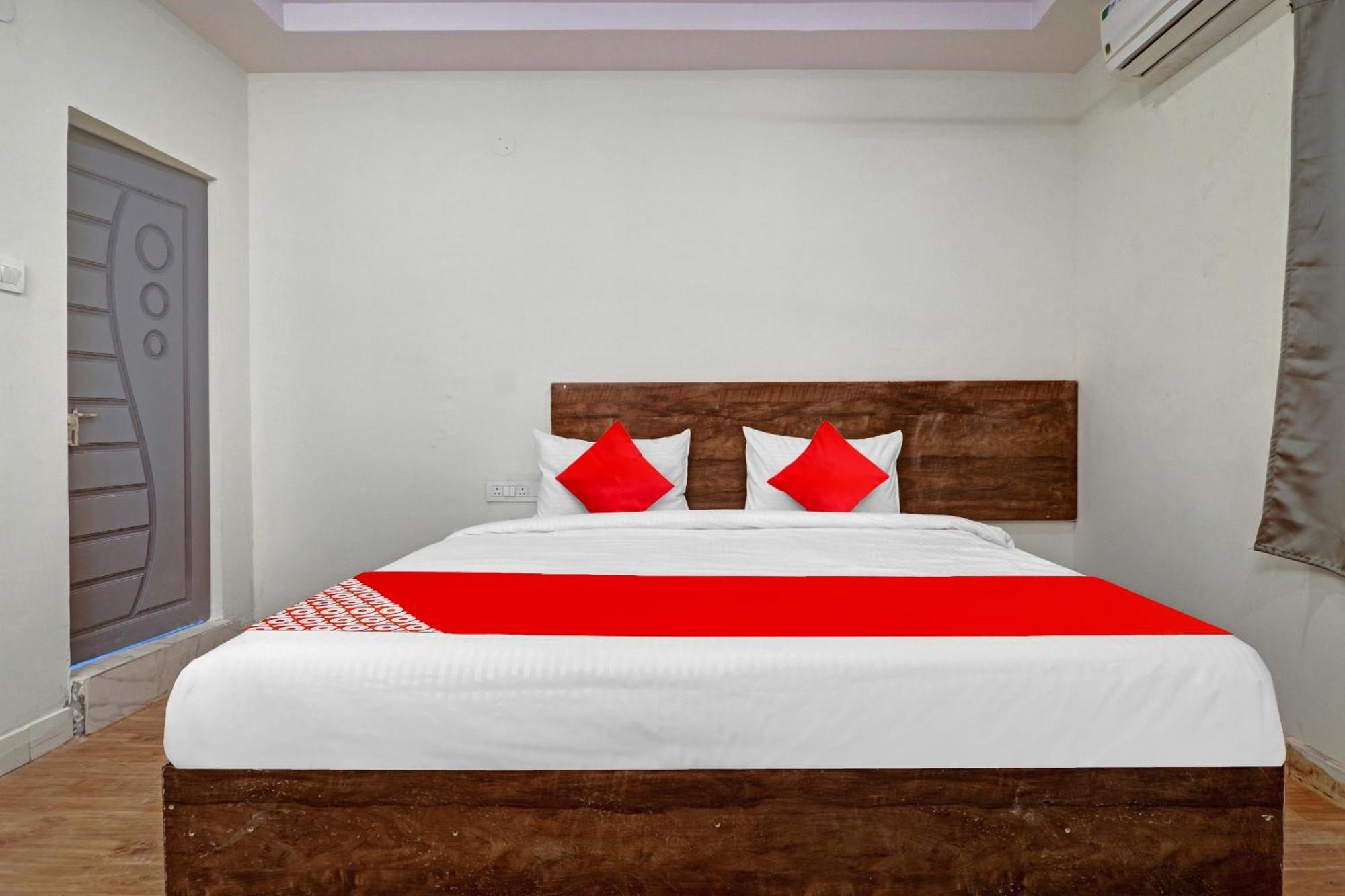 Hotel O R Square Bn Reddy Sururnagar Exterior photo